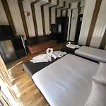 House 1 2*