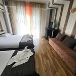 House 1 Pensjonat Eforie Nord