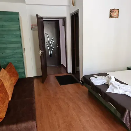 House 1 Guest house