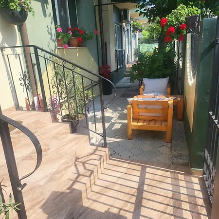 Guest house House 1 2*