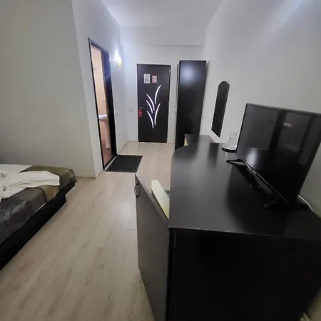 Guest house House 1