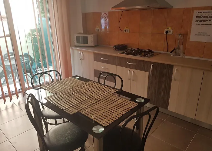 Guest house House 1 2*